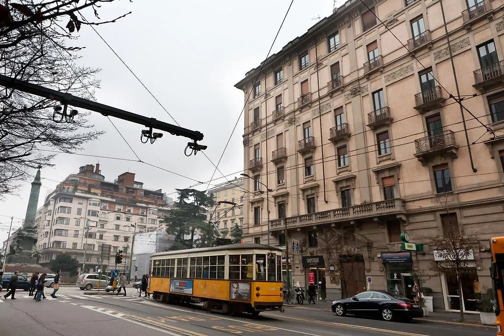 Aparthotel Meneghino Milán